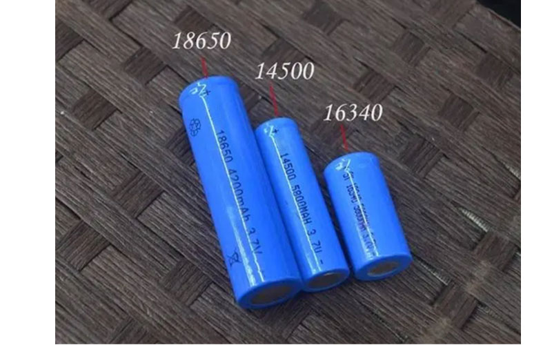 18650 vs 14500 battery